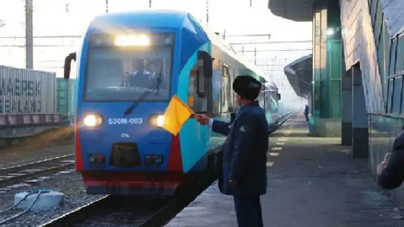 Қонаевтан Алматыға поезд қатынайды