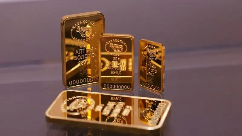 алтын валютаны алмастырады