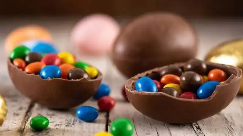 Британиялық азамат 200 мың шоколад жұмыртқасын ұрлағаны үшін сотталды, сурет - Zakon.kz жаңалық 22.07.2023 14:05