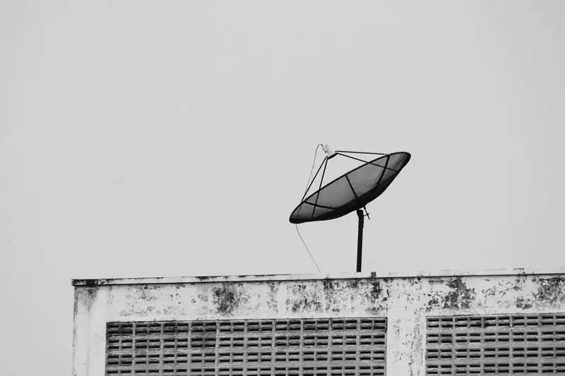 Спутник антенна