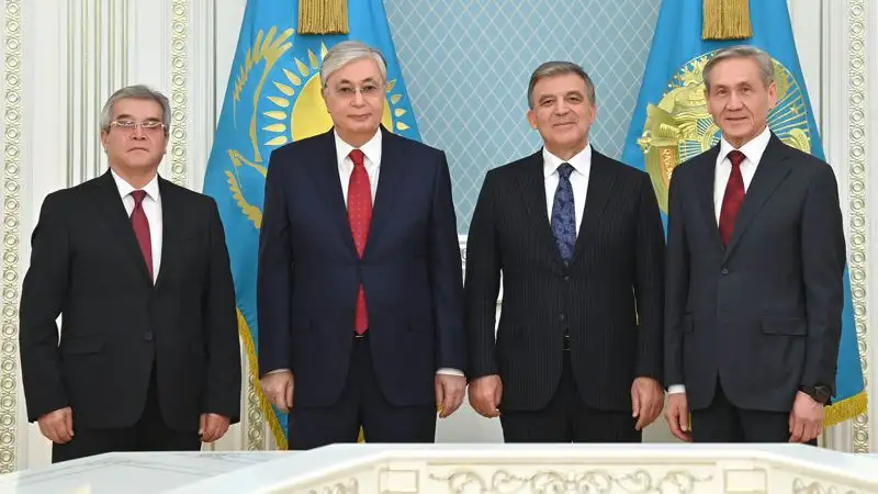 Орталық Азия медиа форумының қатысушылары Тоқаевты Президент болып қайта сайлануымен құттықтады, сурет - Zakon.kz жаңалық 20.12.2022 18:21