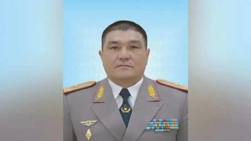 Шайх-Хасан Жазықбаев, генерал-майор