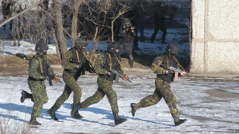 Суицид көбіне әскерде болды деген ақпарат ресми деректермен дәлелденбейді – Бас әскери прокуратура