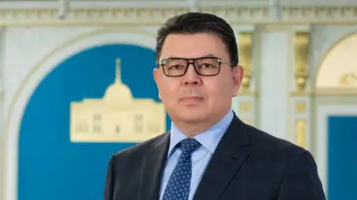 Президенттің кеңесшісі Қанат Бозымбаев коронавирус жұқтырды