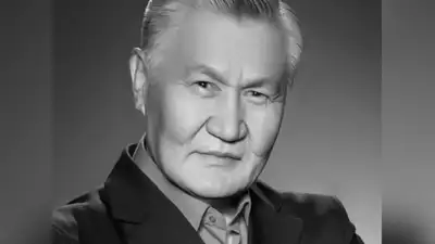 Оразхан Кенебаев. танымал актер, театр режиссері, өмірден озды