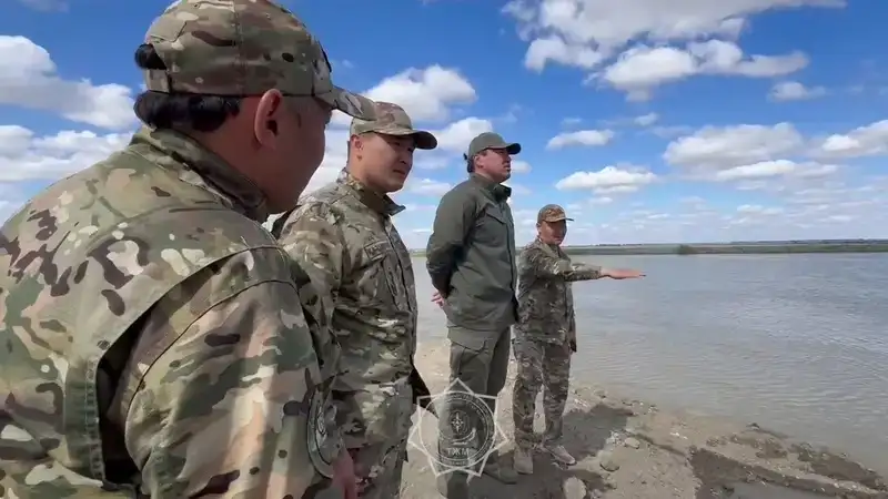 "Атырау-Орал" тас жолының бір бөлігі жырылды