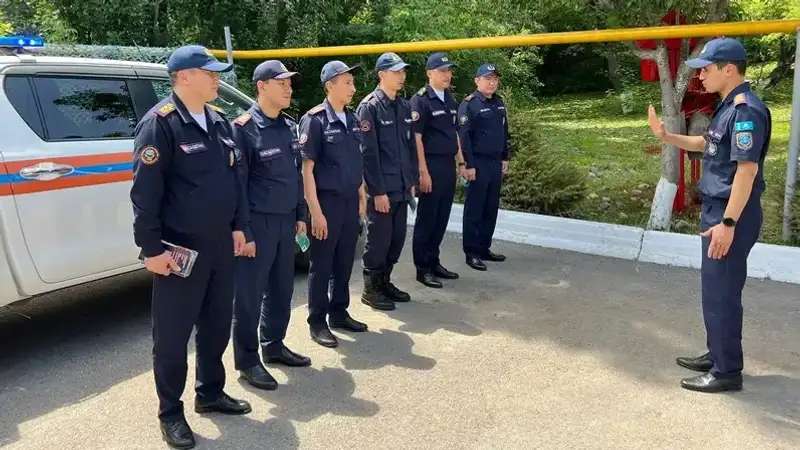 Іле-Алатау ұлттық паркінде от жағуға болады ма-фоторепортаж, сурет - Zakon.kz жаңалық 10.06.2024 16:17