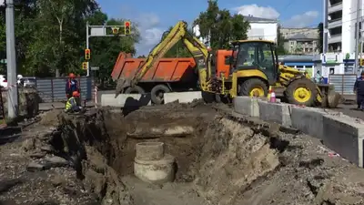 Петропавлда кәріз коллекторы тағы жарылды