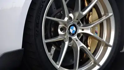 BMW, Астана, жаппай көлік апаты, Сығанақ көшесі