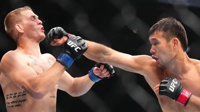 Шавкат Рахмонов Гэрриді жеңіп, UFC 310 турниріндегі 19-жеңісіне қол жеткізді