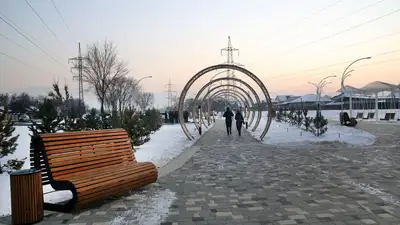 Алатау ауданында баспасөз туры өтті, оның аясында БАҚ өкілдері биылғы жылы іске асырылған негізгі нысандармен танысты. Аудан әкімі Талғат Малыбаев және жоба қатысушылары аудан мақтан тұтатын жетістіктер туралы егжей-тегжейлі айтып берді., сурет - Zakon.kz жаңалық 13.12.2024 09:19