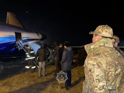 Ақтаудағы ұшақ апатынан қаза тапқандардың мәйітін туыстары қашан алып кете алады, сурет - Zakon.kz жаңалық 25.12.2024 22:41