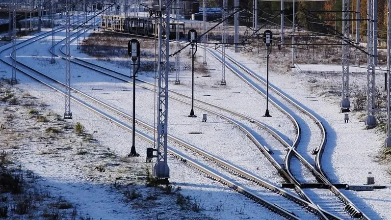 Ресейде жүк пойызы рельстен шығып кетті, сурет - Zakon.kz жаңалық 13.01.2025 11:05