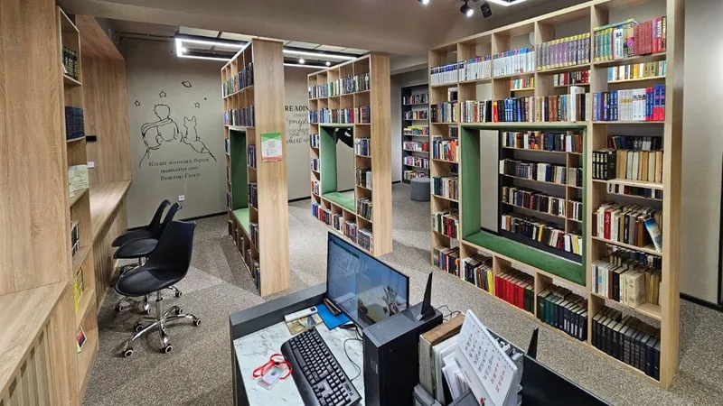 Алматыда көру және есту қабілеті нашар адамдарға арналған заманауи кітапханалар ашылды