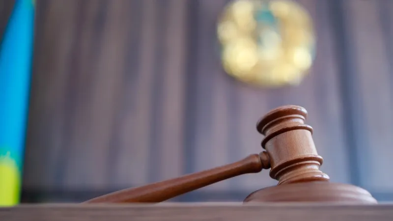 Астанадағы жекеменшік мектептердің бірінде алты жасар қыз сабақ кезінде бетін жарақаттап алды