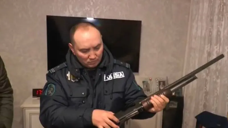 Алматыда отбасылық жанжалға қатысы бар ер адамның аңшылық қаруы тәркіленді