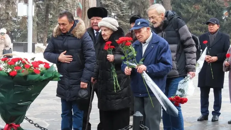 Алматыда Ленинградтың блокададан босатылуының 81 жылдығы атап өтілді