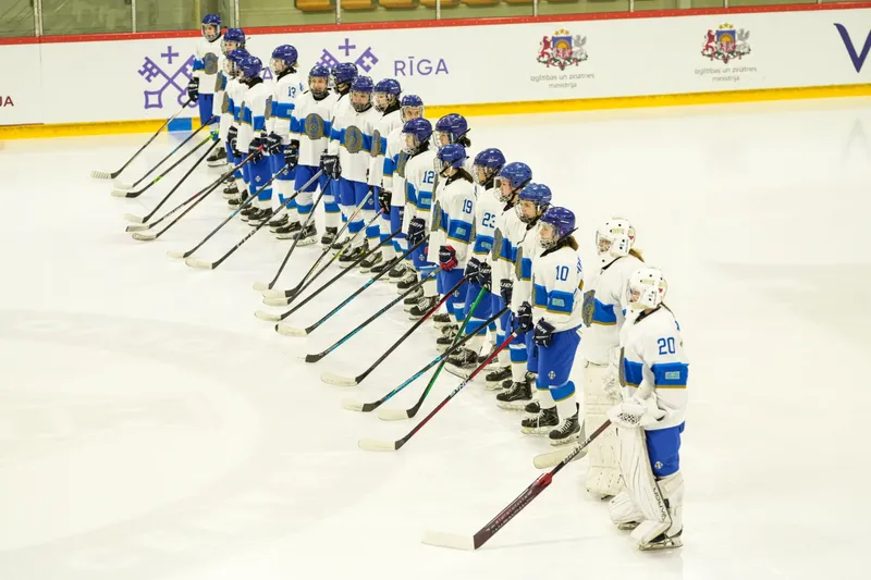 Қазақстандық хоккейшілер жасөспірімдер арасындағы әлем чемпионатында екінші орын алды