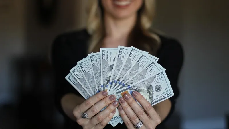 Үндістанда күйеуінің бүйрегін 6 млн теңгеге саудаға салған әйел сүйіктісімен бірге қашып кеткен