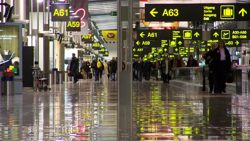 Брюссель әуежайының қызметкерлері ереуілге шықты