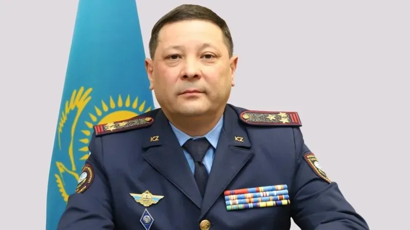 Тамақтағы порно мүше