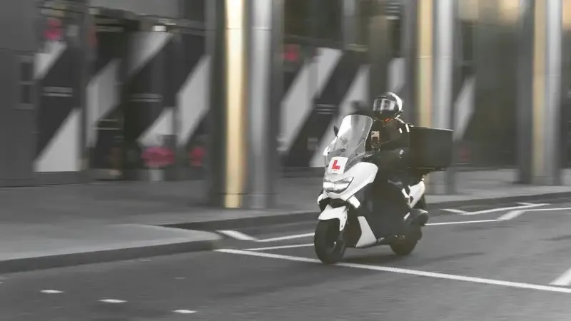 5 сәуірден кейін тіркелмеген мопедтерді айдауға тыйым салынады: бүгінге дейін қанша көлік тіркелді