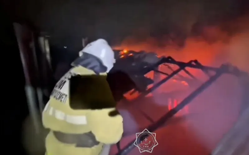 Шымкенттегі жеке тұрғын үйде алапат өрт шықты