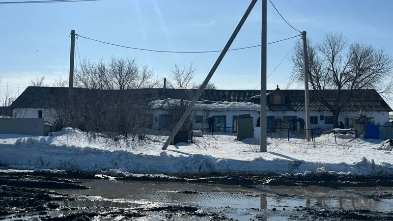 Ұландықтар көктемгі су тасқынының алдын алу жұмыстарына белсенді қатысуда