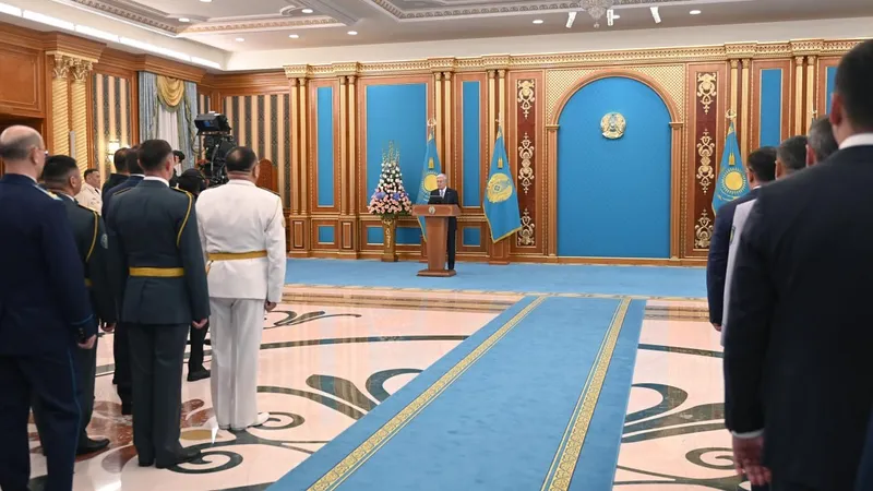 Қасым-Жомарт Тоқаев Қазақстанның күштік құрылымдарын баһадүр бабалардың лайықты ізбасары деп атады