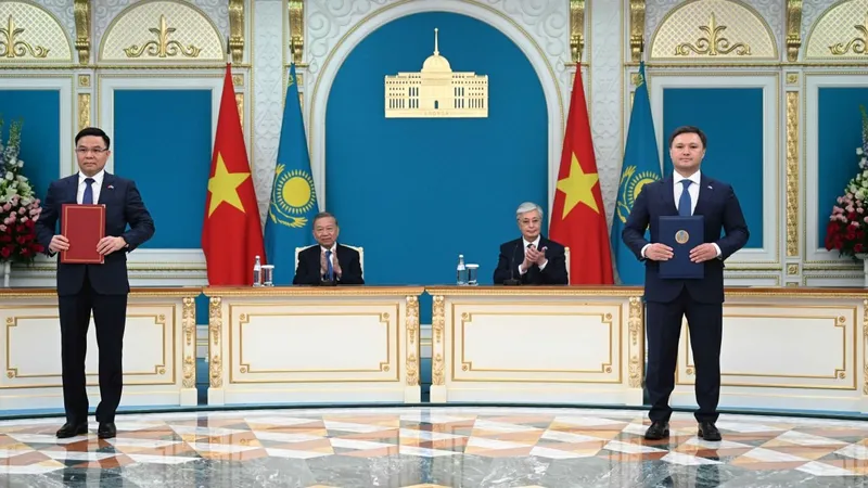 Қазақстан мен Вьетнам бірқатар бірлескен мәлімдеме қабылдады