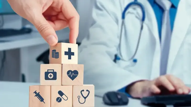 ШҚО-да Damumed арқылы 400 млн теңгеден астам қаражат ұрланған. Жоғары лауазымды тұлға ұсталды