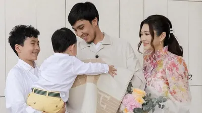 Raim мен Ерке Есмахан тағы бір мәрте ата-ана атанды: перзентханадан әсерлі суреттер , сурет - Zakon.kz жаңалық 17.06.2025 10:06