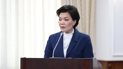 2025 жылғы 18 маусымда Еңбек және халықты әлеуметтік қорғау министрі Светлана Жақыпова Қазақстанда қажеттілік критерийі қалай ескерілетінін түсіндірді., сурет - Zakon.kz жаңалық 19.06.2025 12:12