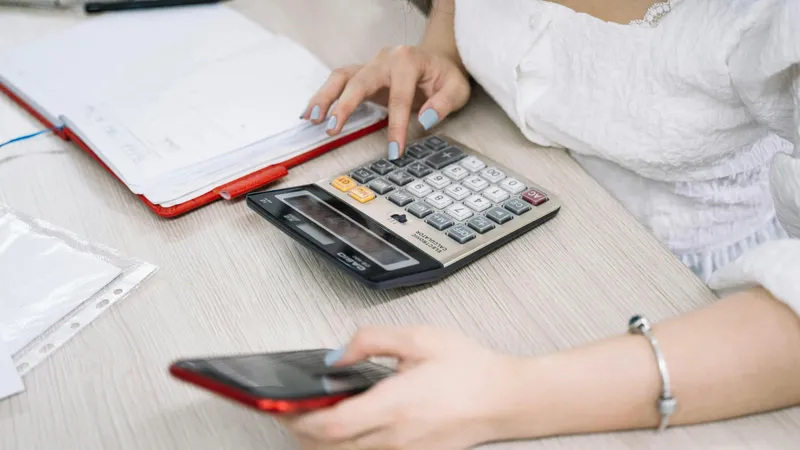 Мүлік салығы: қашан төлеу керек, қалай тексереміз және кешіктірсе не болады