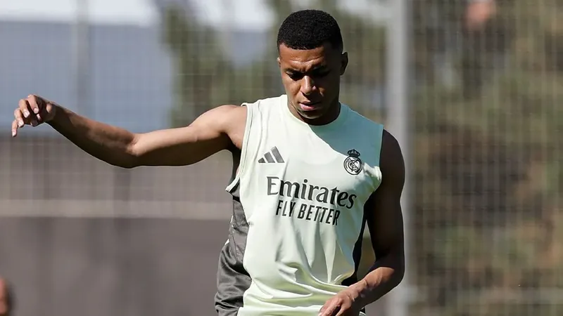 Мбаппе ПСЖ клубын психологиялық қысым жасады деп сотқа берді