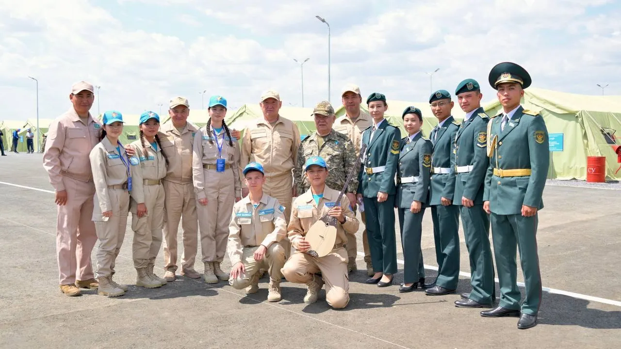 Әскери әйелмен жыныстық қатынас Әскери әйелмен жыныстық қатынас