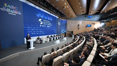 Президент Қасым-Жомарт Тоқаев, Еуразиялық экономикалық форум, сурет - Zakon.kz жаңалық 26.06.2025 22:20