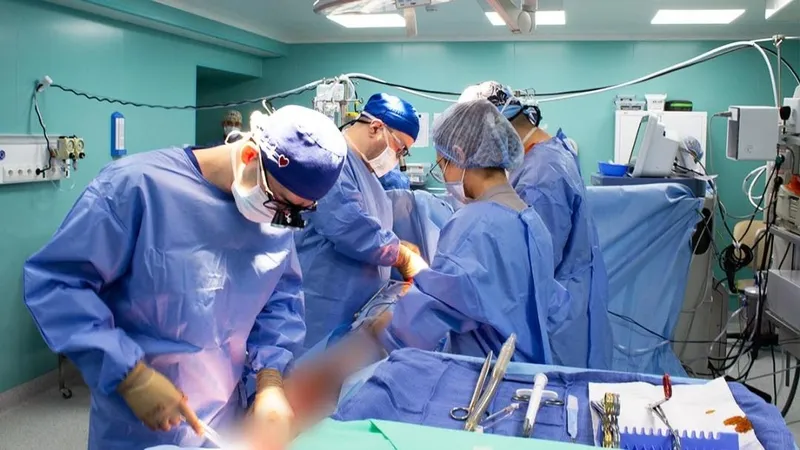 "Алтын стандарт". Алматыда жүрекке күрделі ота сәтті жасалды