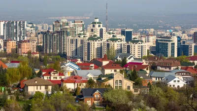 Алматының Әуезов ауданындағы көшеде көлік қозғалысы қыркүйекке дейін шектеледі, сурет - Zakon.kz жаңалық 08.07.2025 18:15