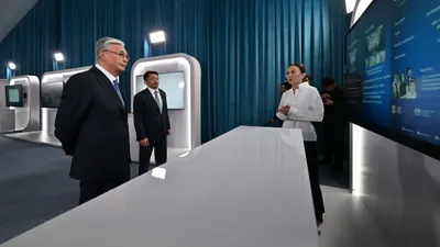 Мемлекет басшысы, Тоқаев, Астана, отандық ЖИ жобалары , сурет - Zakon.kz жаңалық 09.07.2025 19:28