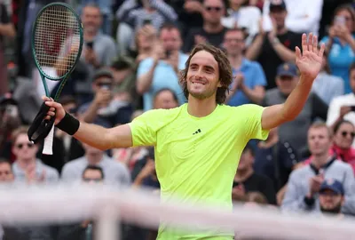 Стефанос Циципас Almaty Open ATP 250 турнирінде өнер көрсетеді, сурет - Zakon.kz жаңалық 10.07.2025 19:16