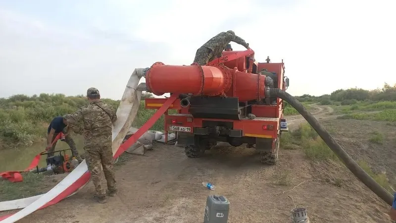Төтенше жағдайлар министрлігі Қызылорда облысындағы қуаңшылықтың зардаптарымен тәулік бойы күресіп жатыр
