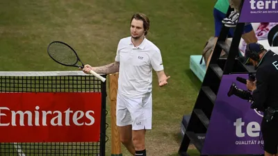 Қазақстан ерлер құрамасының көшбасшысы Александр Бублик Almaty Open ATP 250 турнирінде ойнайды, сурет - Zakon.kz жаңалық 15.07.2025 18:37