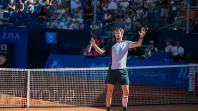 Александр Бублик Швейцариядағы турнирдің финалына шықты, сурет - Zakon.kz жаңалық 20.07.2025 09:09