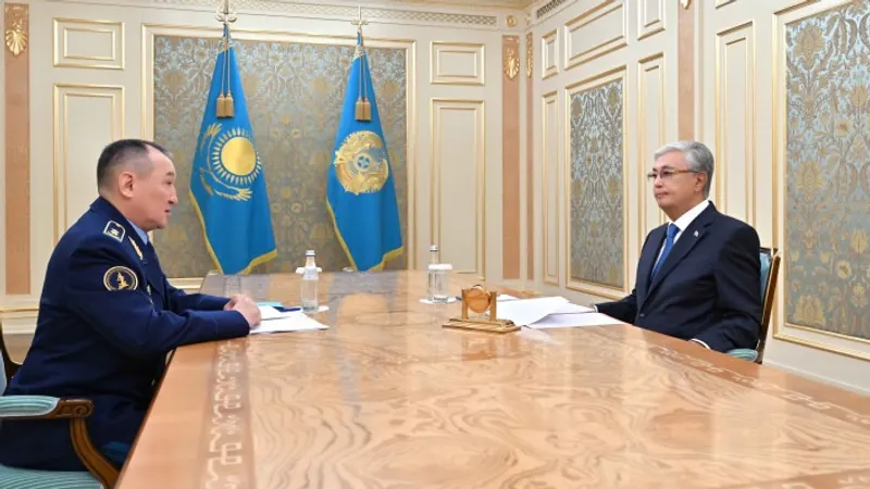 Мемлекет басшысы Қорғаныс министрі Дәурен Қосановты қабылдады