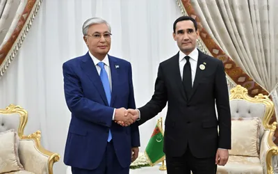 Тоқаев Бердімұхамедовпен қандай мәселелерді талқылады, сурет - Zakon.kz жаңалық 05.08.2025 17:38