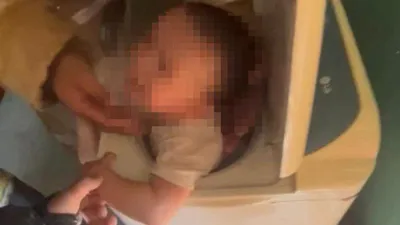 Атырауда 2 жасар сәби кір жуғыш машинаға қысылып қалды, сурет - Zakon.kz жаңалық 07.08.2025 22:10