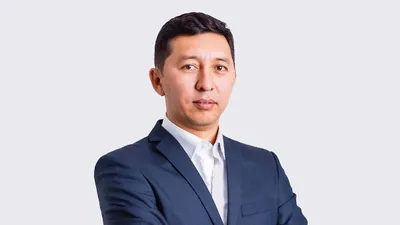 2002 жылғы мамыр мен 2012 жылғы маусым аралығында Қазақстан Республикасының Ұлттық ғылыми-техникалық орталығында инженер болып жұмыс істеді.  2013–2020 жылдары – "Кибершабуылдарды талдау және зерттеу орталығы" заңды тұлғалар бірлестігіне қарасты компаниялар тобының директоры қызметін атқарды.  2020 жылғы тамызда "Зерде" ұлттық инфокоммуникациялық холдингінің басқарма төрағасы болып тағайындалды. Соңғы жылдары "Brain Trust" ЖШС-нің басқарушы серіктесі қызметін атқарған.  Бұған дейін Марғұлан Баймұханның Таиландтағы Қазақстан Республикасының елшісі болып тағайындалғаны хабарланған болатын., сурет - Zakon.kz жаңалық 08.08.2025 15:36