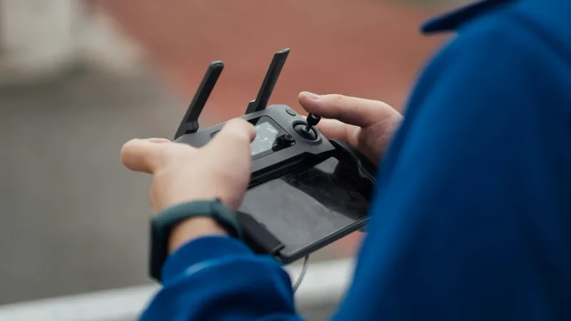 Порно трахается в дәретханада дискотека