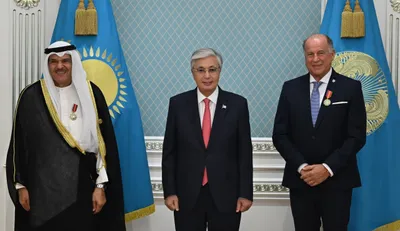 Тоқаев Лучано Росси мен Салман Сабах әл-Салем ас-Сабахты орденмен марапаттады, сурет - Zakon.kz жаңалық 15.08.2025 18:42